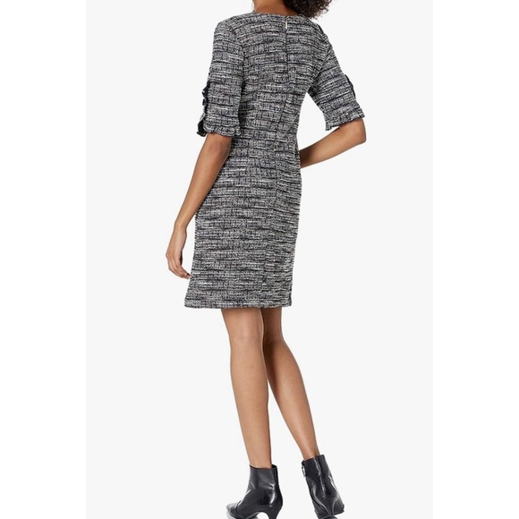 ❗️FINAL❗️ 🆕 Karl Lagerfeld Paris Ruffle Pearl Trim Sleeve Crepe Dress 🔴🔴 - Picture 2 of 6